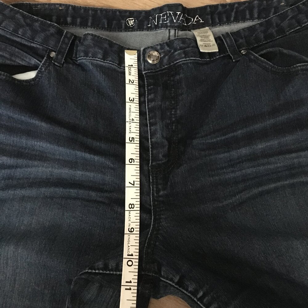 Vintage Nevada Flared Distressed Diamond Button Jeans 36W x 34L - Picture 10 of 12